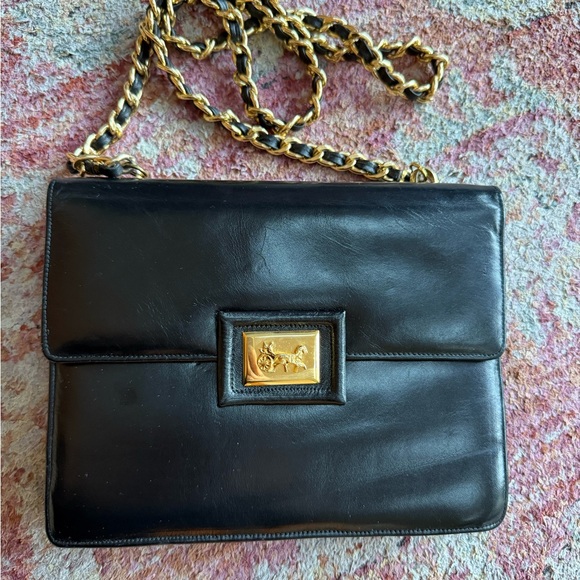 Vintage bag with a chain strap. - Picture 11 of 11